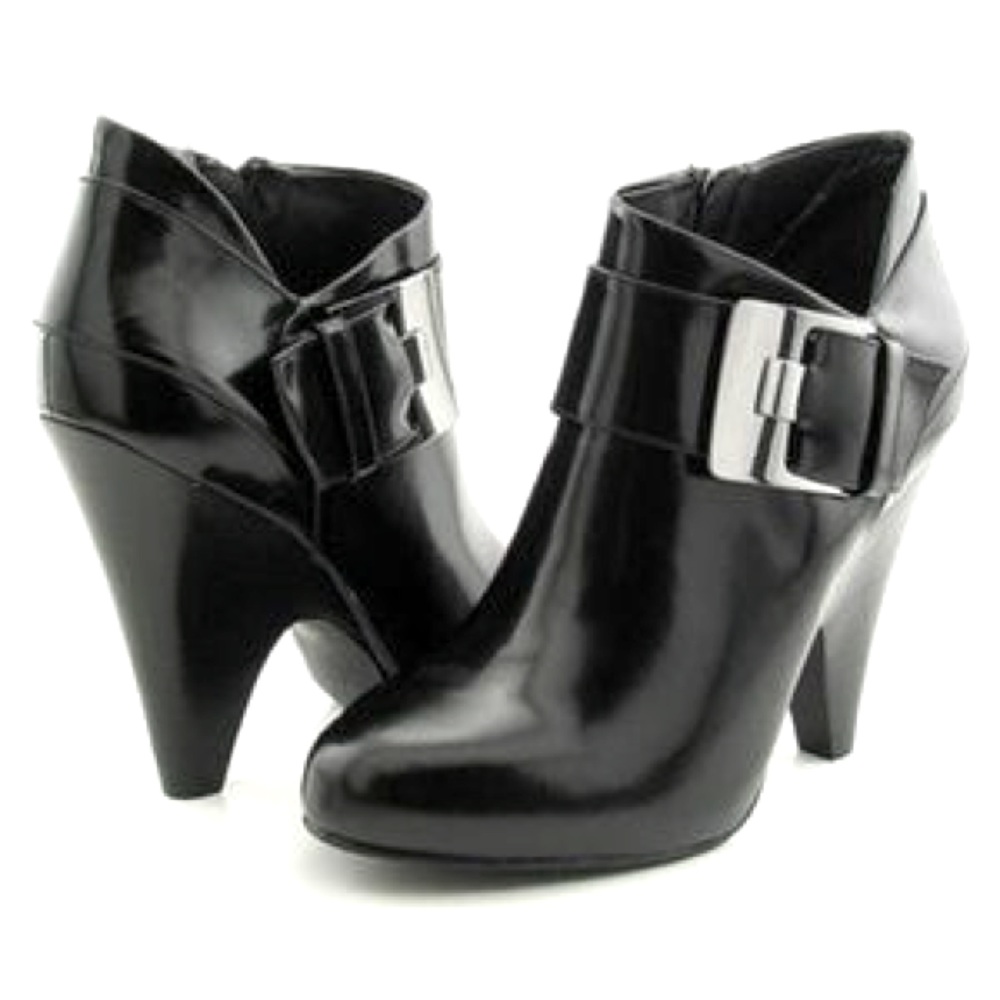 🖤 Vince Camuto Yonkers Ankle Boots / Booties - Black